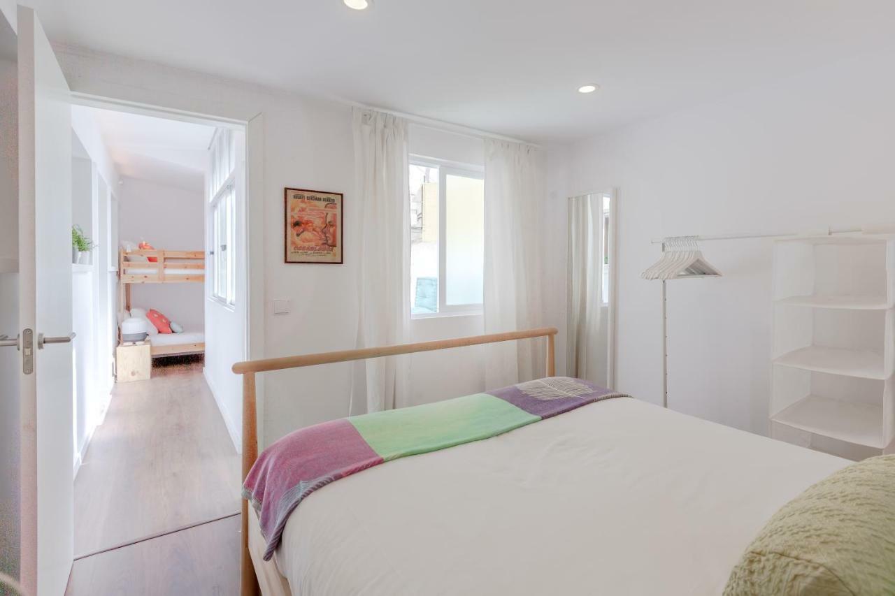 Sunny Apartment With Patio, By Timecooler Lissabon Buitenkant foto