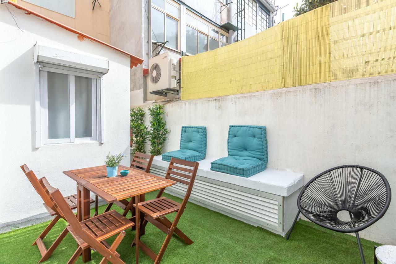 Sunny Apartment With Patio, By Timecooler Lissabon Buitenkant foto